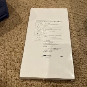 NIB Creative Memories a professional Organization & Display Series Stand